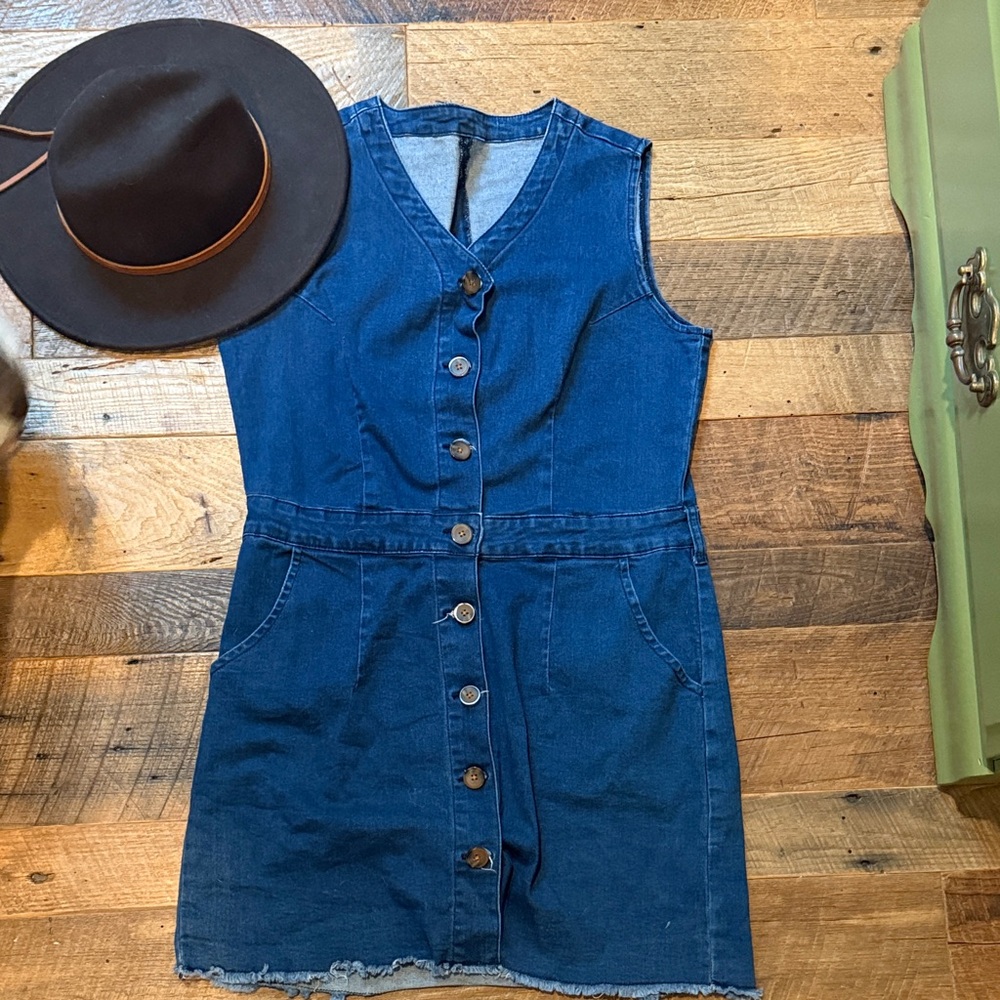 Denim Button-Down Dress Western Boho Minimalist look